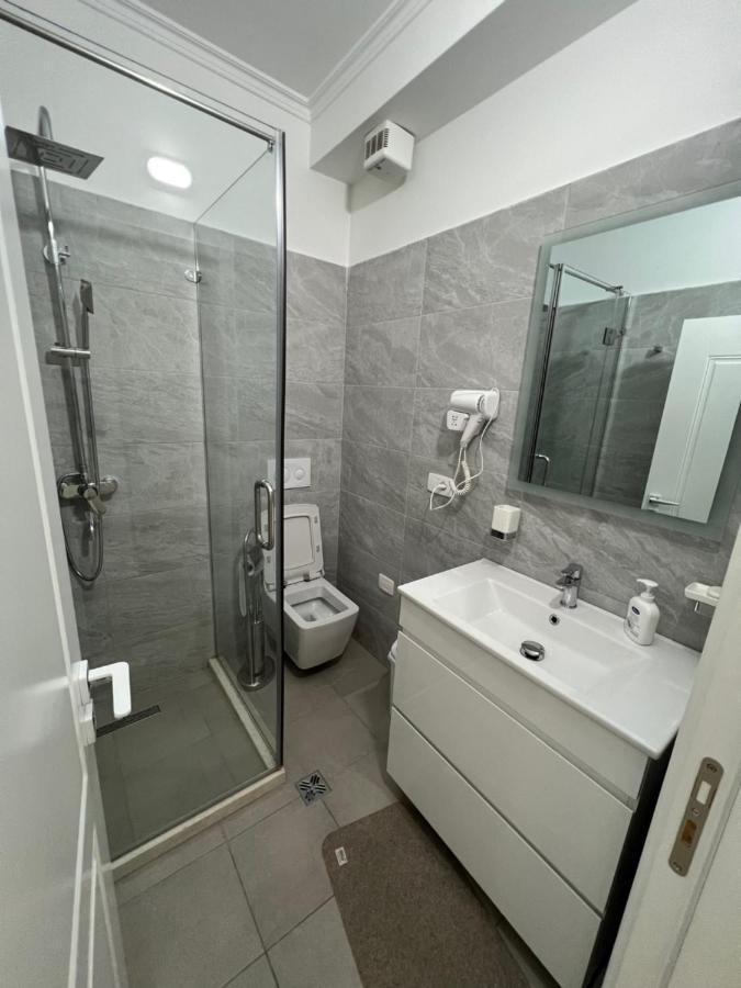 Skenderbej Rooms Tirana Exterior photo